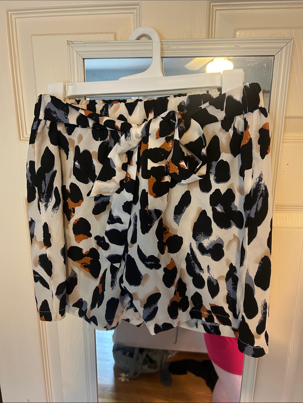Animal Print Tie-Waist shorts in Black, White & Tan